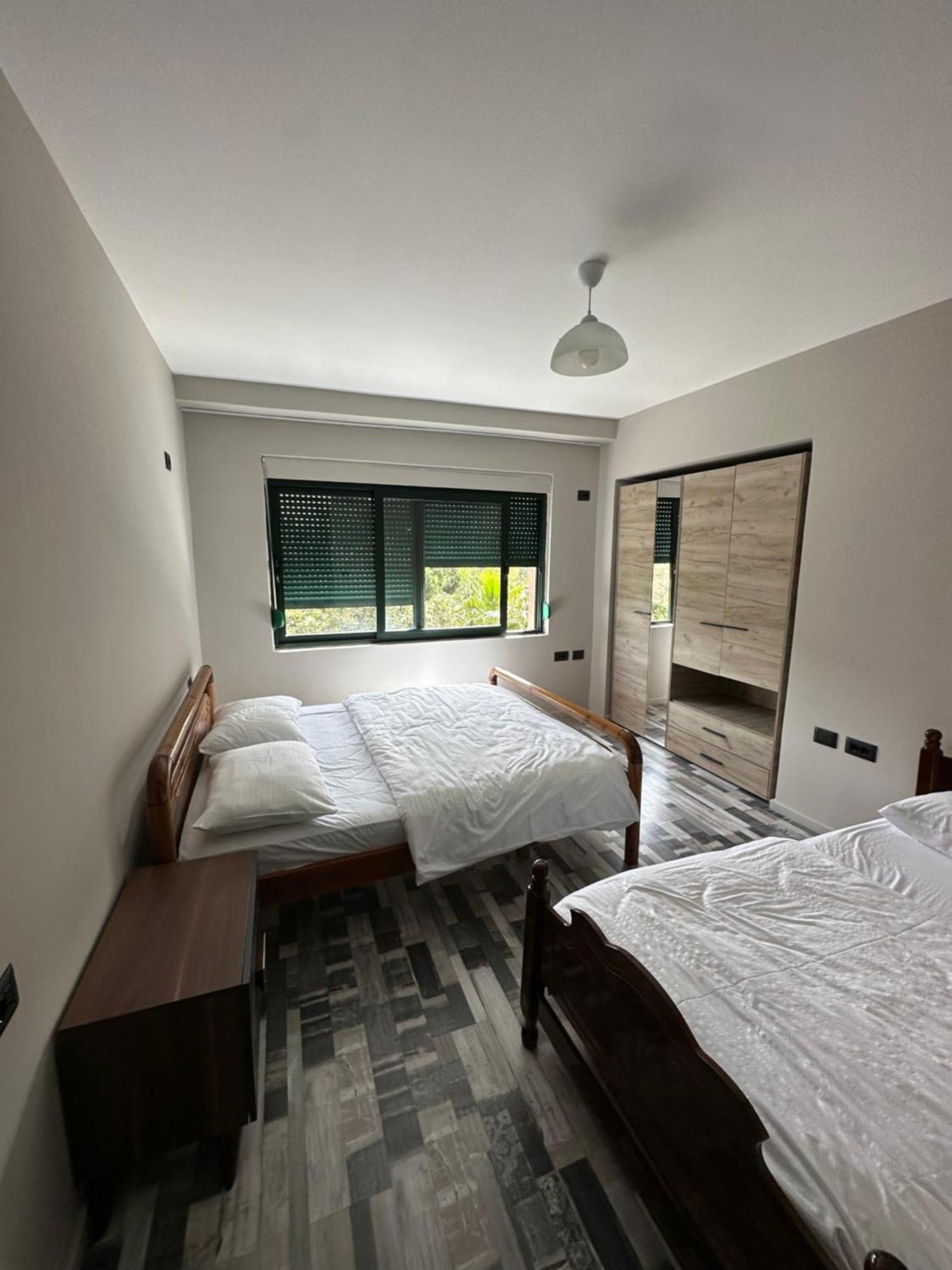 Piazza City Center Daire Tiran Dış mekan fotoğraf